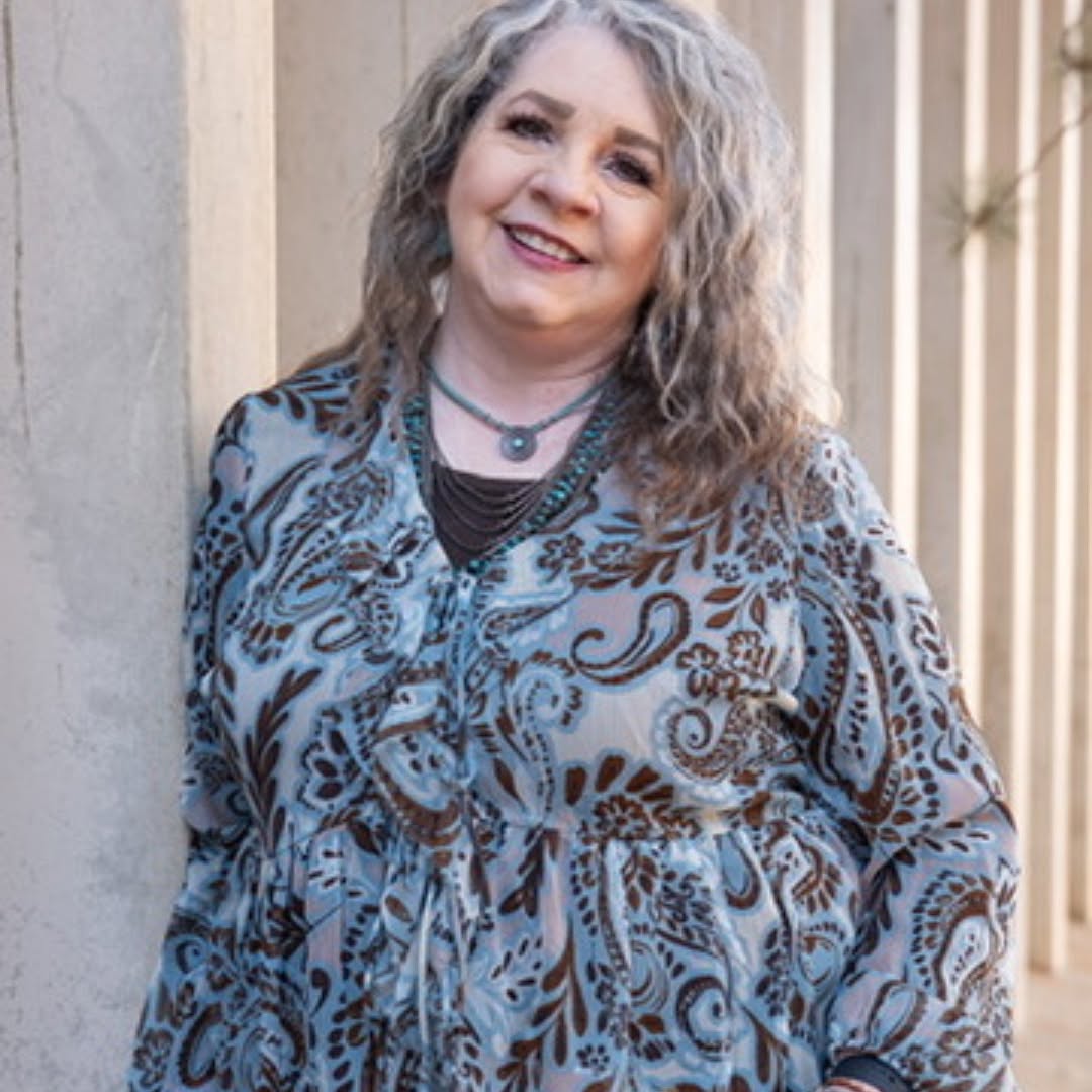 Jennifer, founder of UTAZNM
